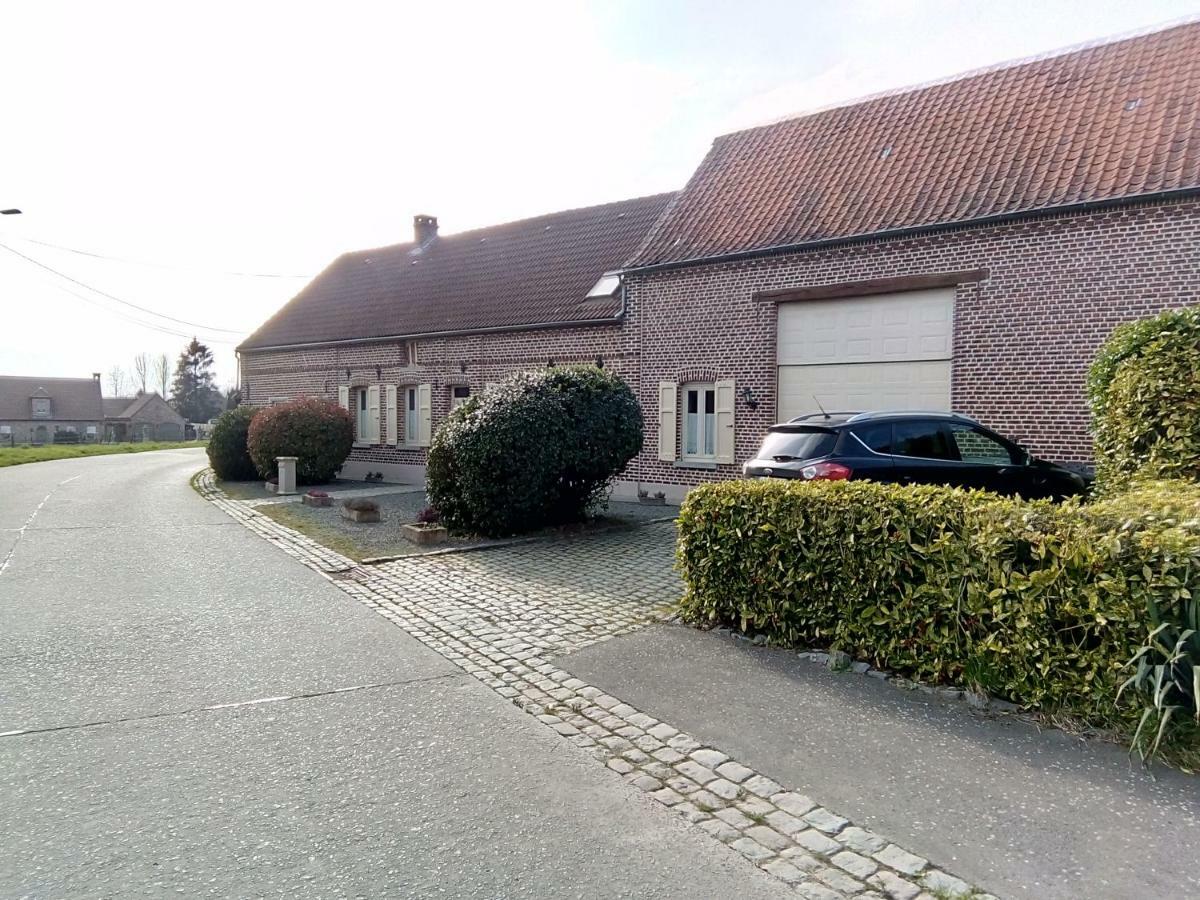 Au Trieu Wannebecq Exterior foto